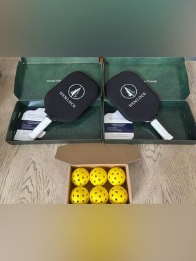 Hemlock Pickleball Paddle Set (2 Paddles + 6 Balls) – New in Box